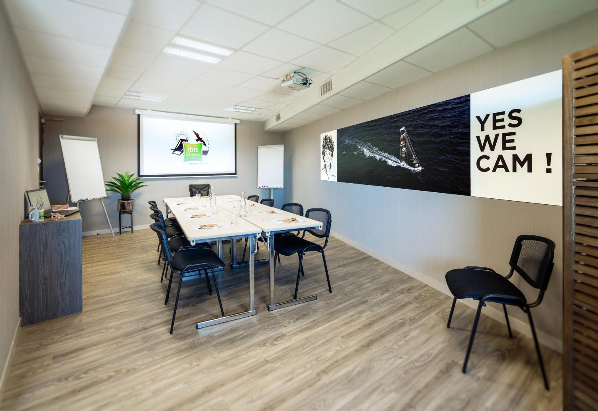 ホテル Ibis Styles Les Sables Olonne エクステリア 写真