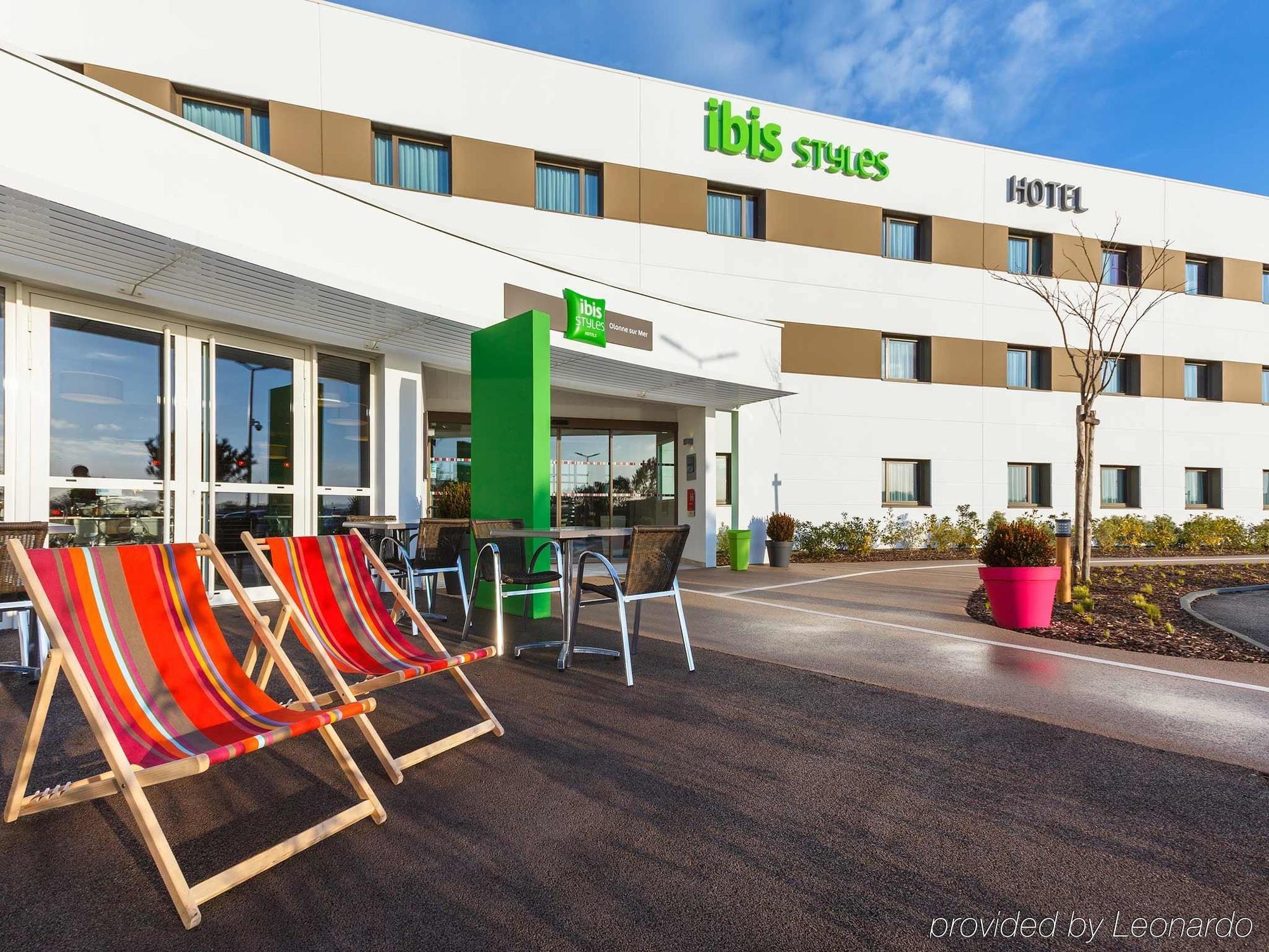 ホテル Ibis Styles Les Sables Olonne エクステリア 写真
