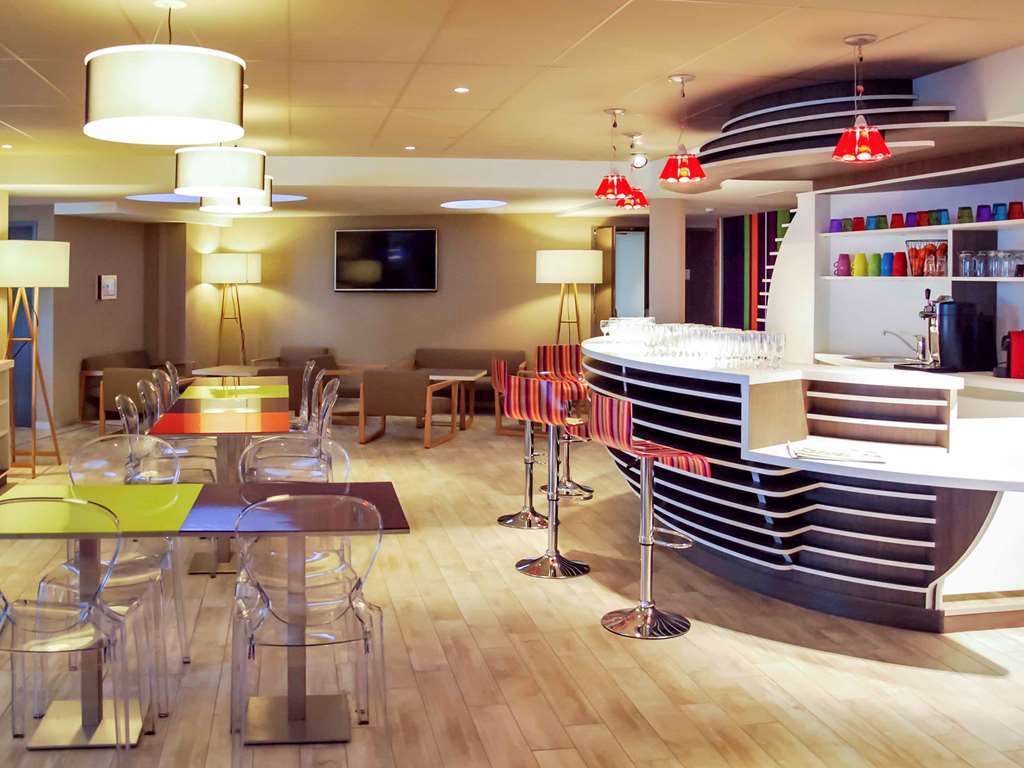 ホテル Ibis Styles Les Sables Olonne レストラン 写真