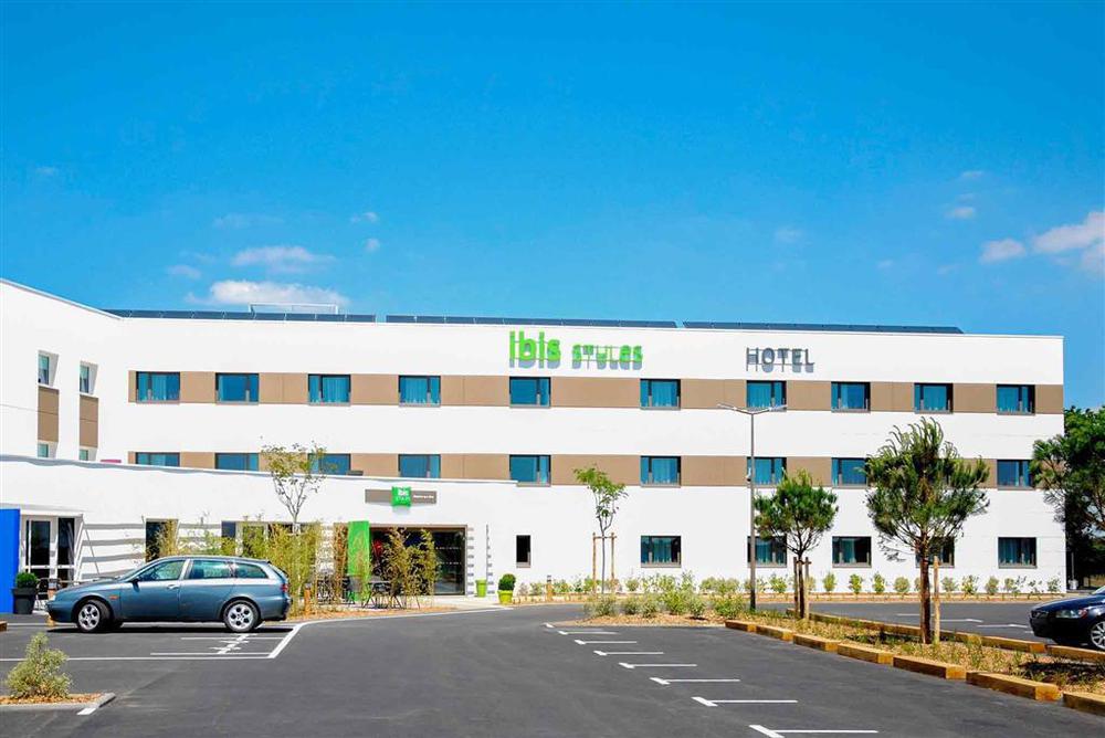 ホテル Ibis Styles Les Sables Olonne エクステリア 写真